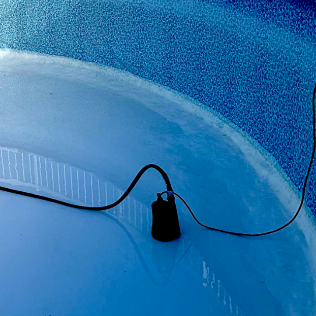 DRUMMOND 1/6 HP Submersible Utility Pump, 1600 GPH, 25 ft. Head Lift, 120V Water Pump for Basements, Pools & Flooded Areas